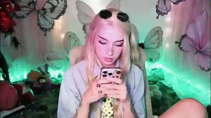 2025/09/15/chaturbate-fairywhore-04-29-16