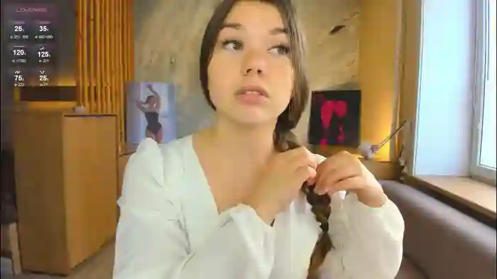 2025/09/15/chaturbate-miss_bubbles-06-03-58