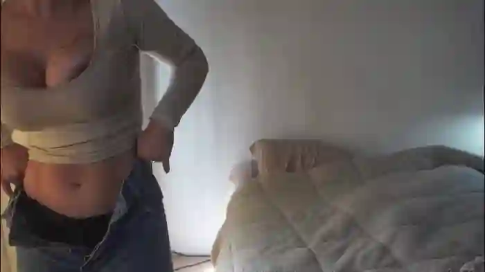 2025/09/16/chaturbate-donnna19-15-50-17