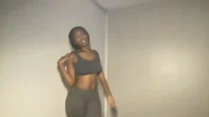 2025/09/16/chaturbate-littleflow3r-01-25-24