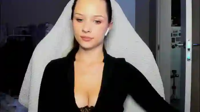 2025/09/17/chaturbate-ketlinrous-15-08-08
