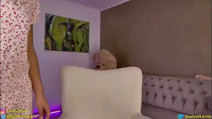 2025/09/17/chaturbate-lenna_godess-06-53-59