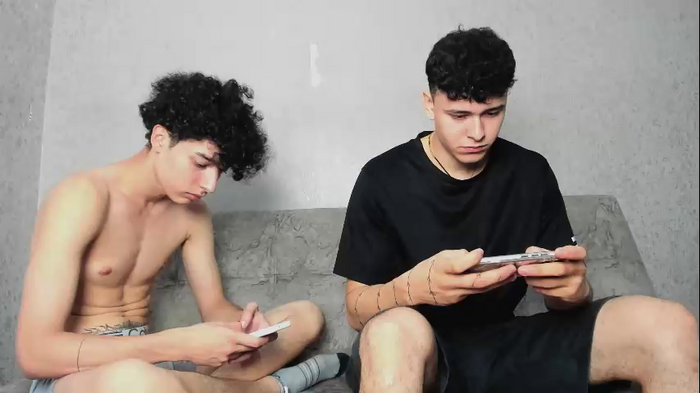 pelusos_mens