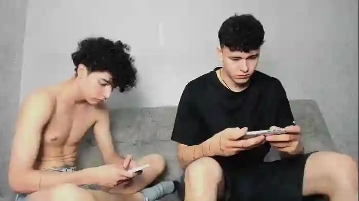 2025/09/17/chaturbate-pelusos_mens-15-05-31