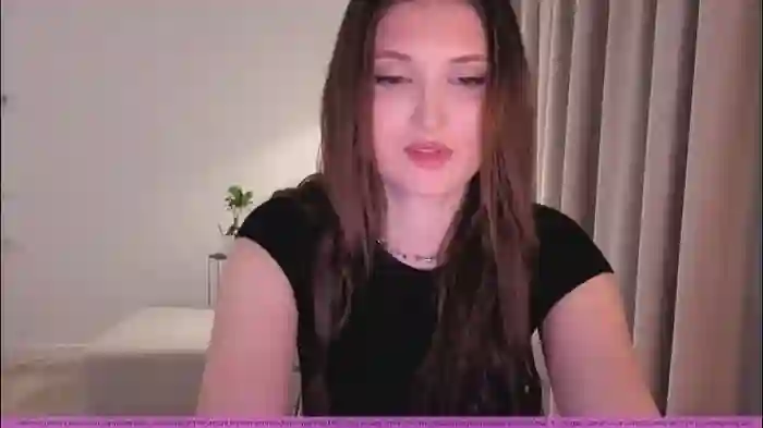 2025/09/18/chaturbate-aalliyahh-20-47-38