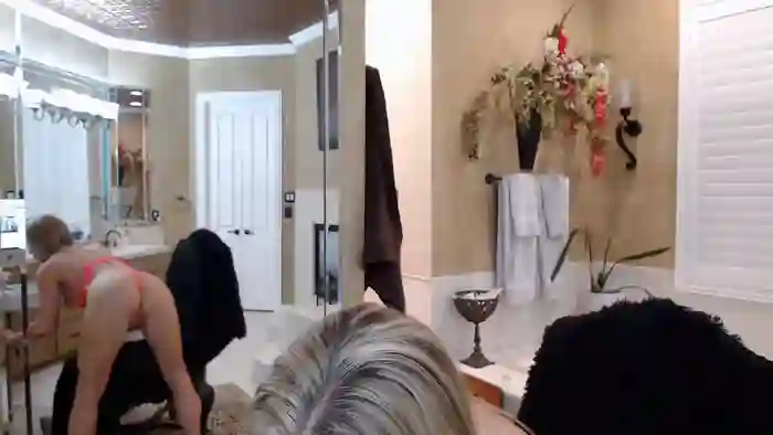 2025/09/18/chaturbate-trophywifey-06-15-45