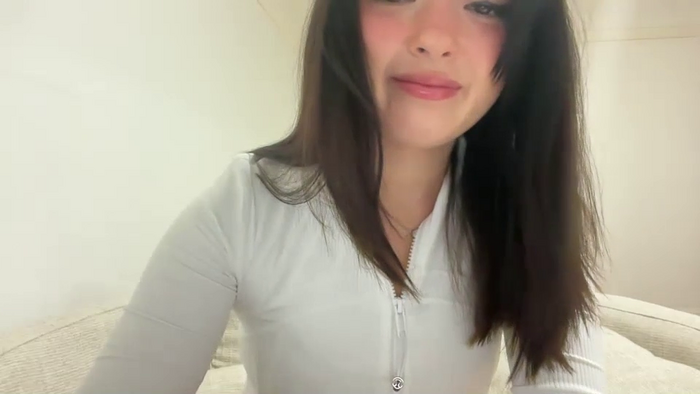 sarah_heart_aus