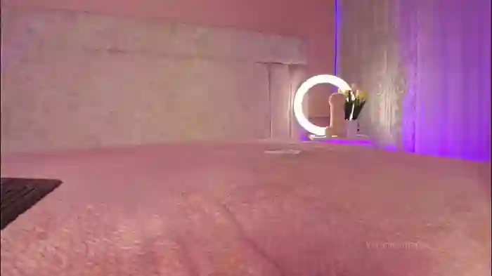 2025/09/24/chaturbate-veronicamartin_-21-16-45