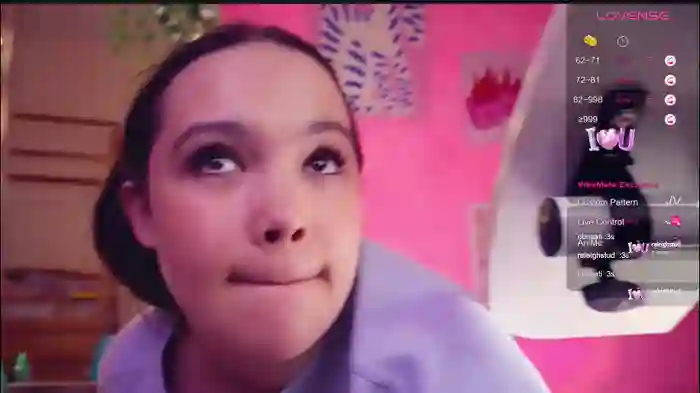 2025/09/25/chaturbate-chery_lady22-18-29-37