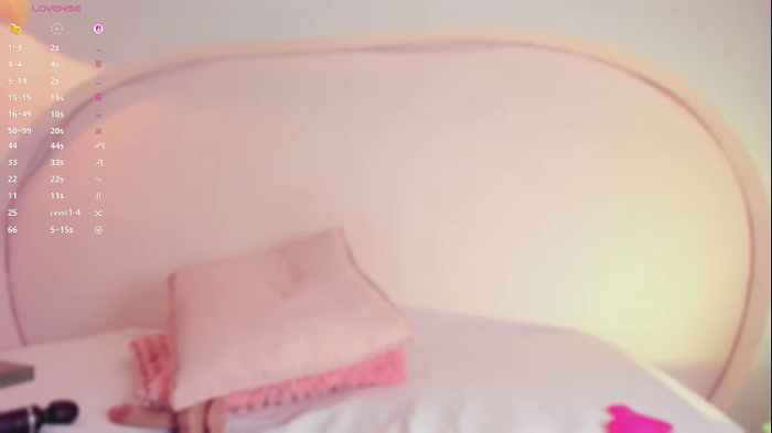 katiepeach_