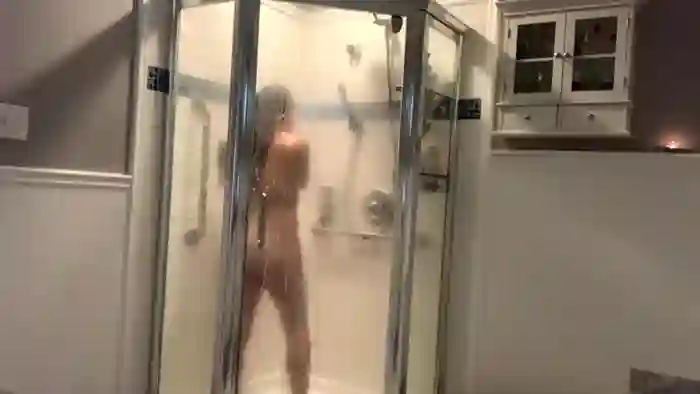 2025/09/28/chaturbate-intothewoodswego-13-48-45