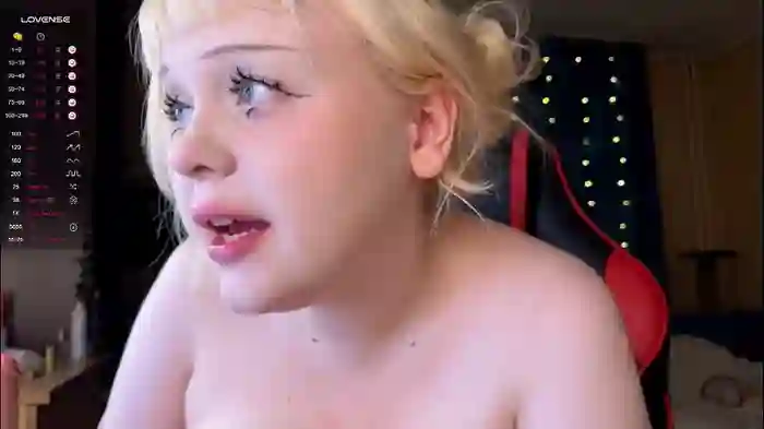 2025/09/28/chaturbate-lisalaas-21-34-25