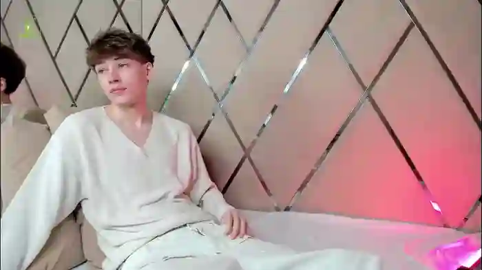 2025/09/29/chaturbate-curlytwinkboy-00-46-09