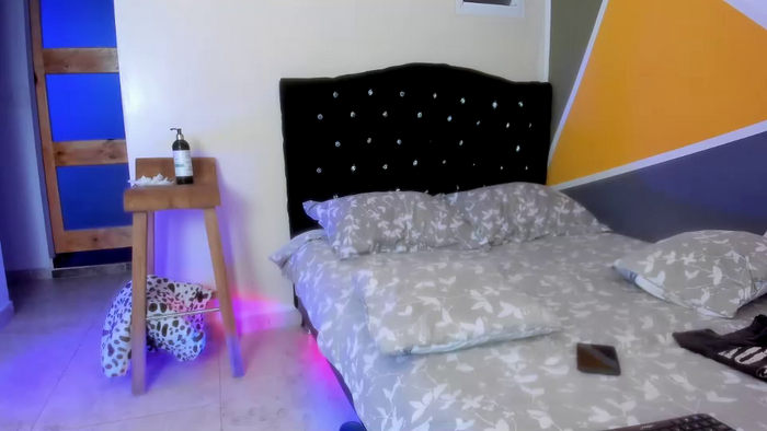 aron_santoro1