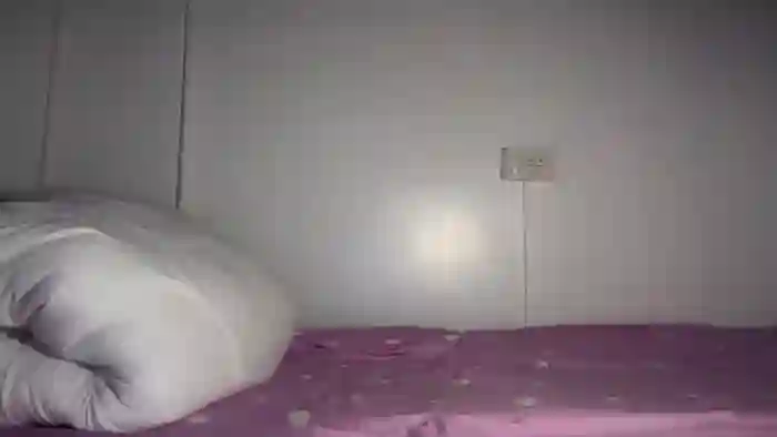 2025/10/01/chaturbate-creamy_sexy-06-58-28