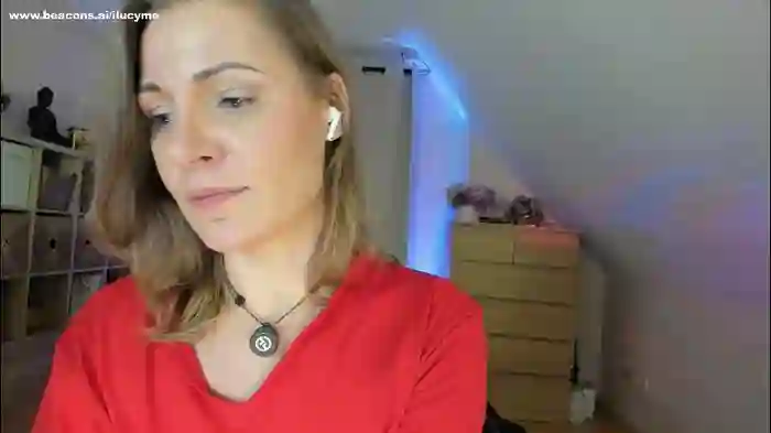2025/10/01/chaturbate-ilucyme-20-40-25