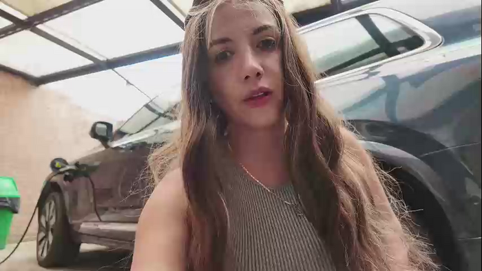 vanandjuani