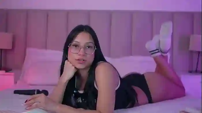 2025/10/02/chaturbate-alison_miller9-03-28-17