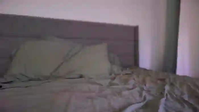 2025/10/02/chaturbate-little_lies-01-13-31