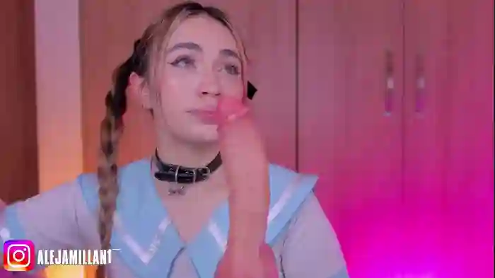 2025/10/03/chaturbate-alejamillan1-07-25-45