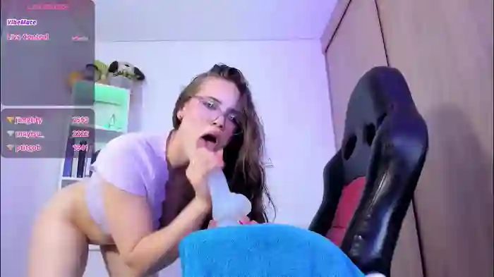 2025/10/03/chaturbate-couple_of_your_dreams_-23-02-00