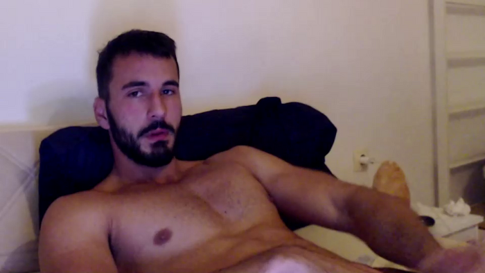 hornyasfuckk33