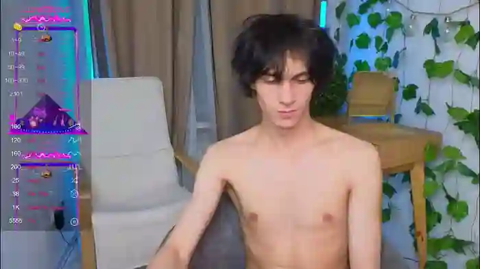 2025/10/04/chaturbate-va1ora-16-53-17