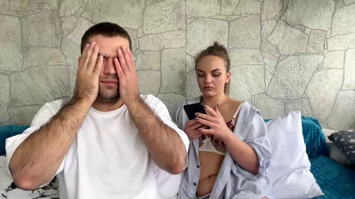 deeplookscouple