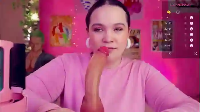 2025/10/05/chaturbate-chery_lady22-15-30-17