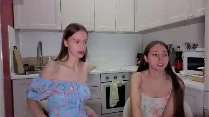 2025/10/07/chaturbate-ihavepaws33-13-33-35