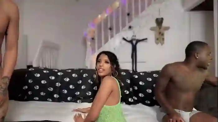 2025/10/08/chaturbate-sosabless-02-49-51