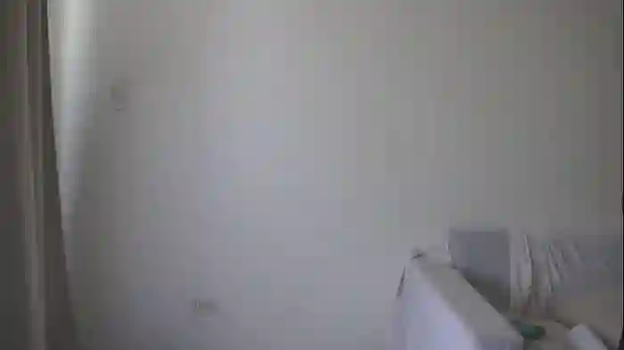 2025/10/08/chaturbate-donnna19-14-57-23