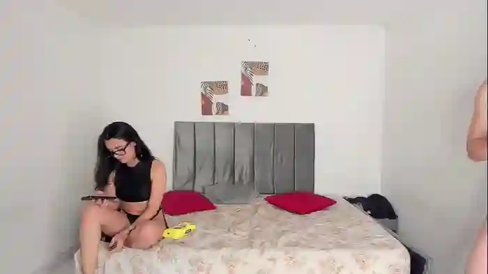 2025/10/09/chaturbate-tropicwet-00-11-57