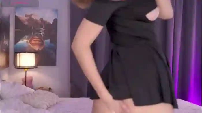 2025/10/09/chaturbate-telladreamer_-11-01-31