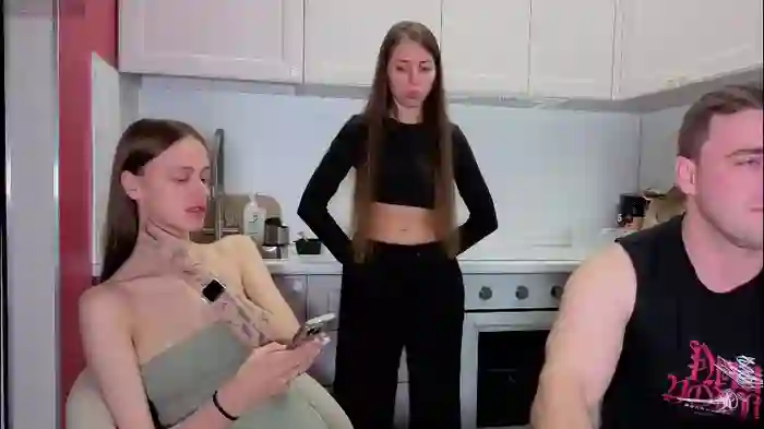 2025/10/13/chaturbate-ihavepaws33-15-20-59