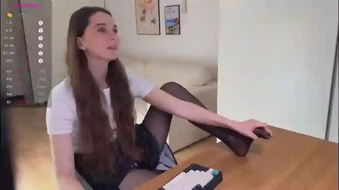 2025/10/13/chaturbate-chantwow-11-44-52