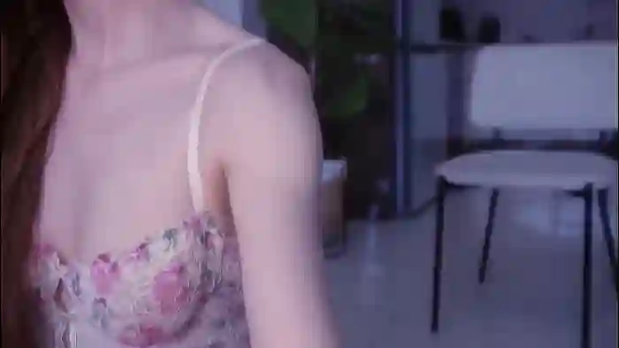 2025/10/14/chaturbate-firumu-06-35-12