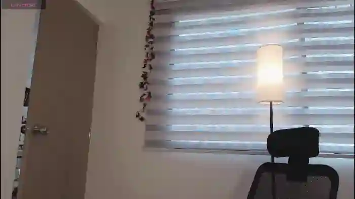 2025/10/15/chaturbate-midori__san-15-23-51