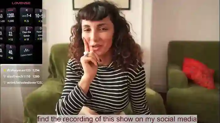 2025/10/15/chaturbate-venus_in_jeans-11-00-10