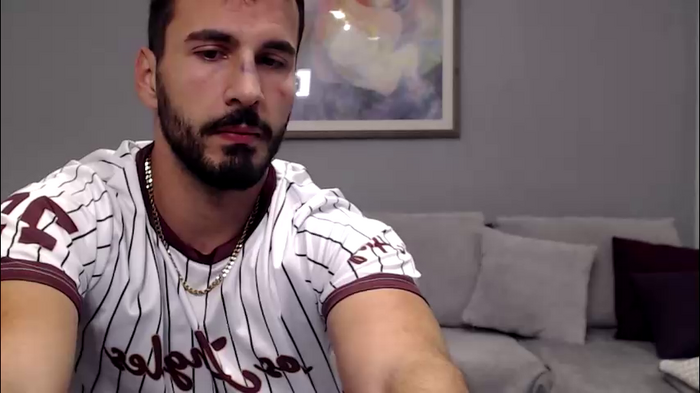 hornyasfuckk33