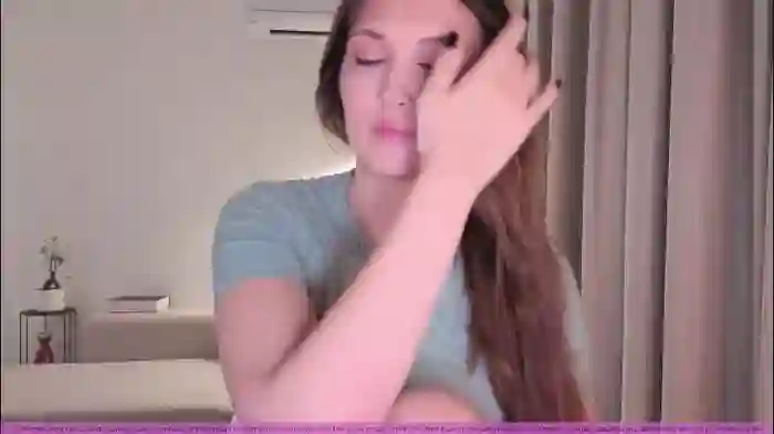 2025/10/16/chaturbate-aalliyahh-21-01-24