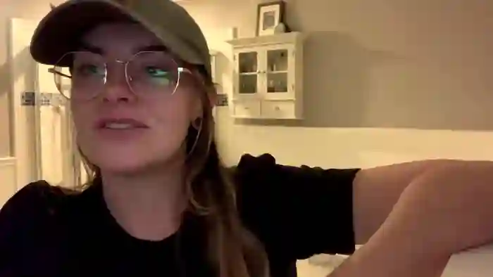 2025/10/16/chaturbate-intothewoodswego-21-18-48