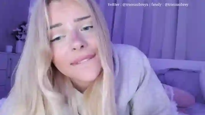 2025/10/16/chaturbate-transaubrey-22-00-14