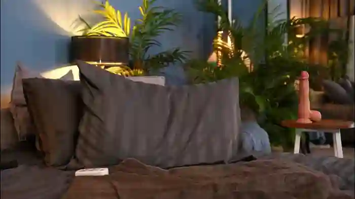 2025/10/17/chaturbate-_keti_-15-47-36