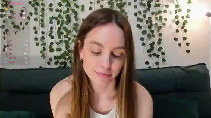 2025/10/17/chaturbate-sweet_and_flirt-09-17-03