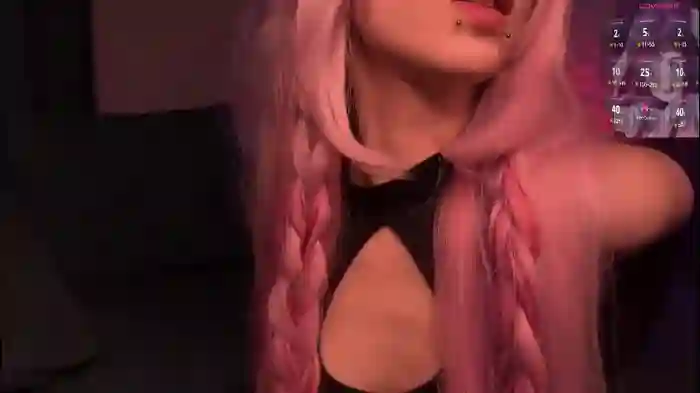 2025/10/18/chaturbate-darkfirenight-23-56-36