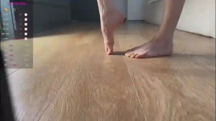 2025/10/18/chaturbate-chantwow-10-43-05