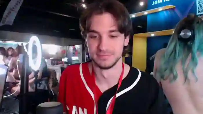 2025/10/18/chaturbate-anthsplace-02-17-11