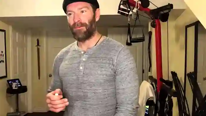 2025/10/18/chaturbate-dgrabbin-13-32-08