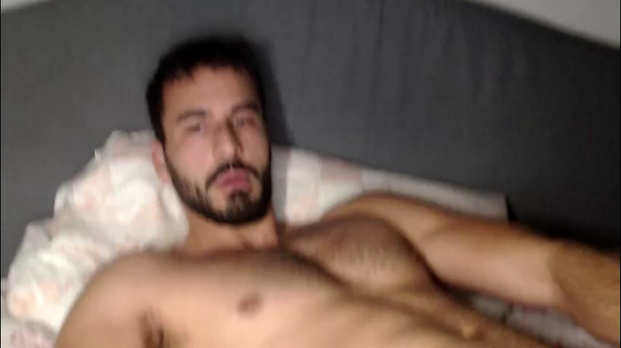 hornyasfuckk33
